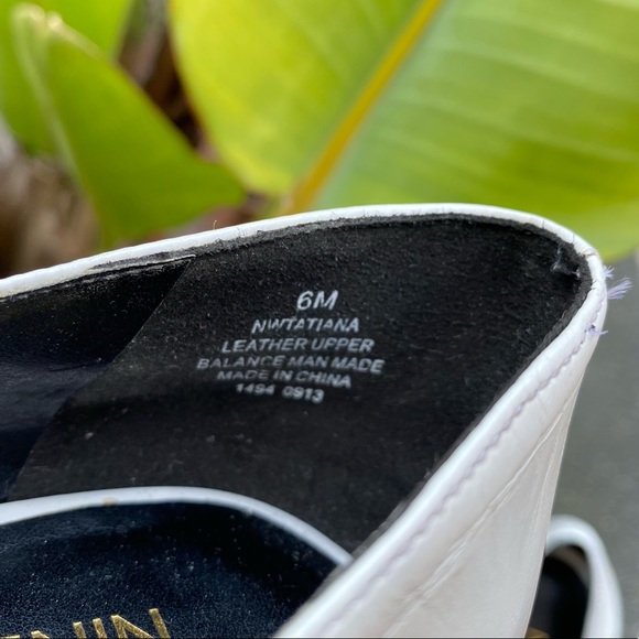 Nine West White pointed pumps - Picture 5 of 6